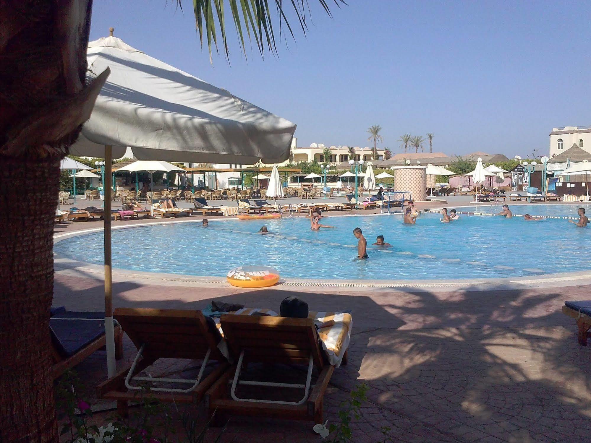 Sharm Cliff Resort Exterior photo